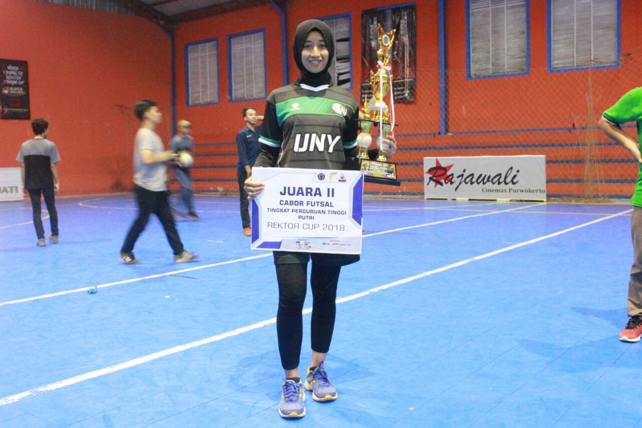 Noviani Dwi Astuti, Mahasiswa BK UNY meraih juara dalam REKTOR CUP UMP 2018 Cabor Futsal Putri Tingkat Perguruan Tinggu Se-Jawa di Purwokerto
